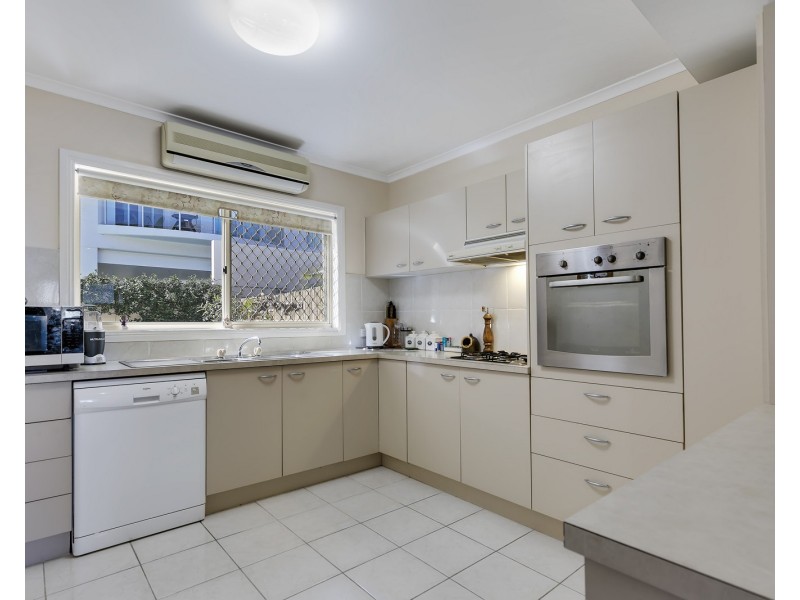 10/15 Fifth Avenue, Maroochydore QLD 4558
