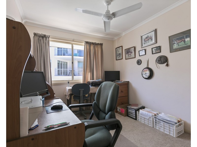 10/15 Fifth Avenue, Maroochydore QLD 4558