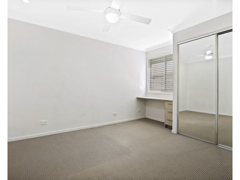 15 Tarwhine Place, Mountain Creek QLD 4557