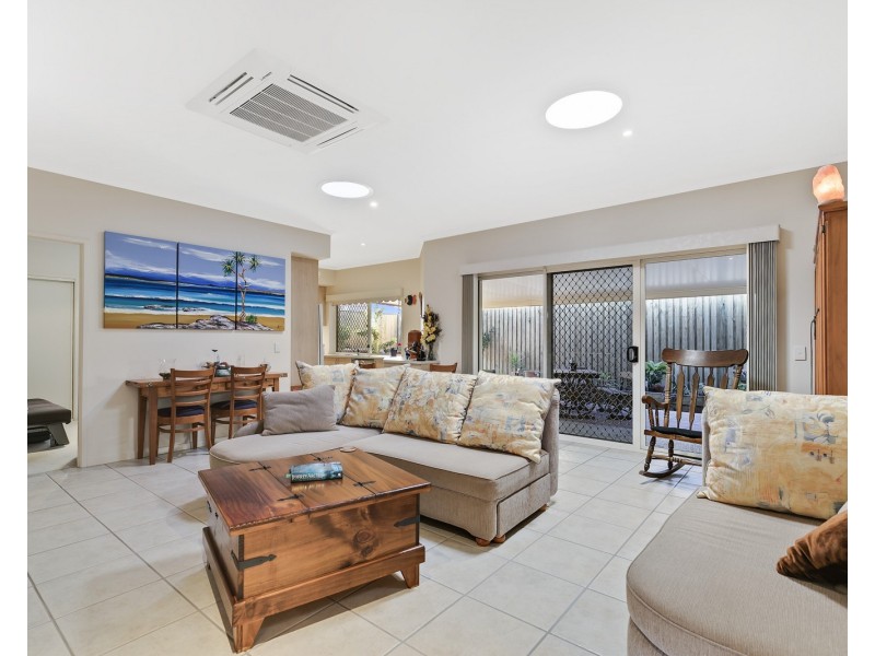 2/17-19 Wright Street, Maroochydore QLD 4558