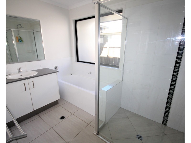 16 Expectation Cct, Nambour QLD 4560