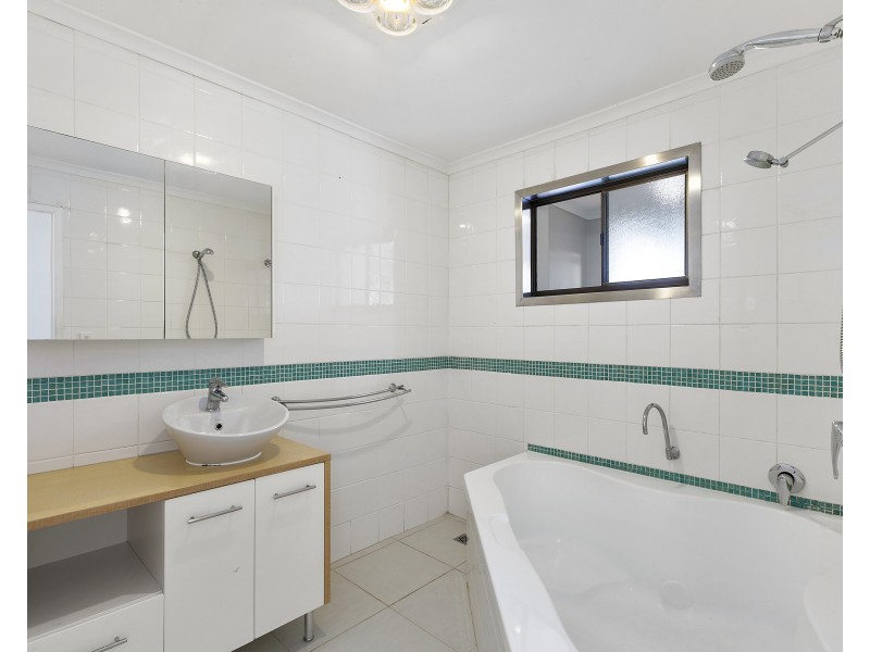 44 Yorlambu Parade, Maroochydore QLD 4558
