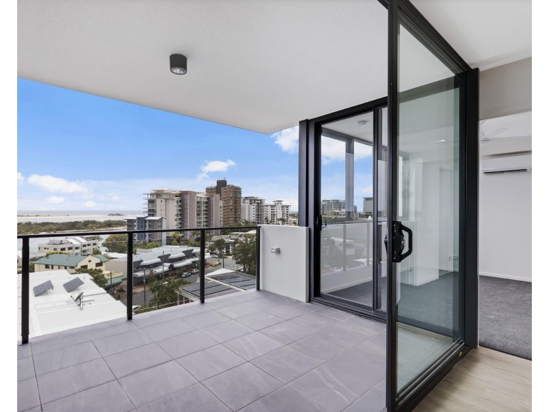 62/20 Beach Road, Maroochydore QLD 4558