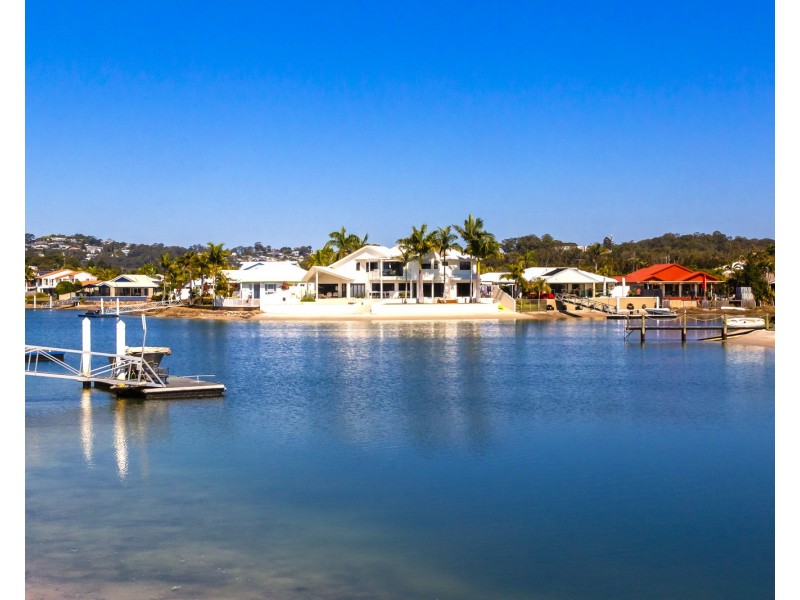 45 Summer Drive, Maroochydore QLD 4558