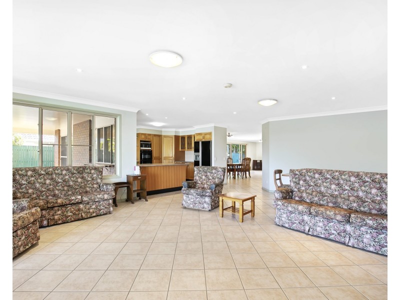 45 Summer Drive, Maroochydore QLD 4558