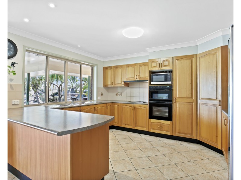 45 Summer Drive, Maroochydore QLD 4558