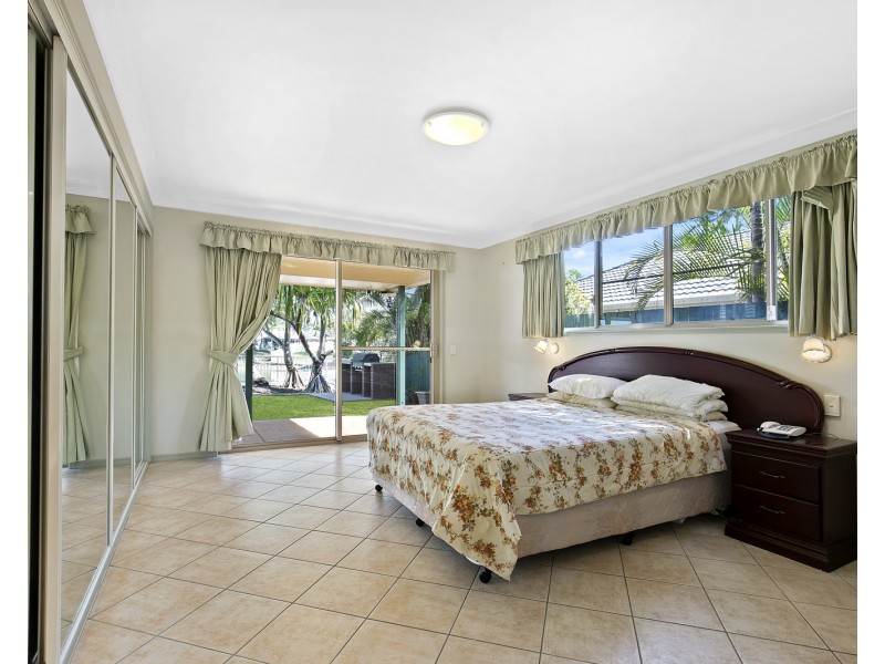 45 Summer Drive, Maroochydore QLD 4558