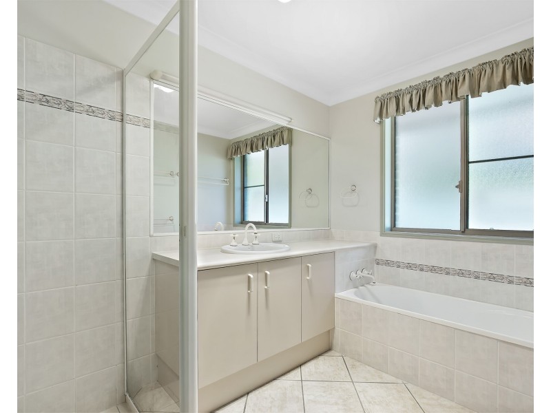 45 Summer Drive, Maroochydore QLD 4558