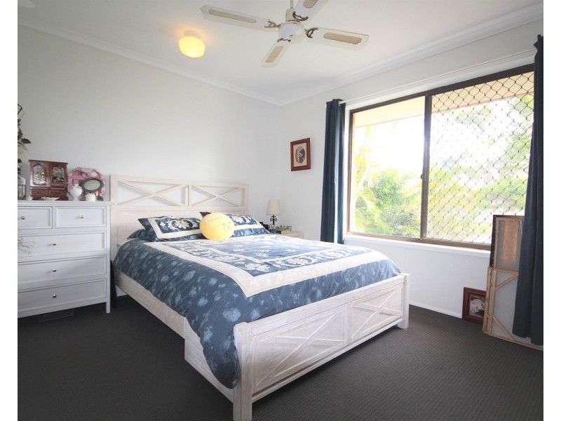 47 Lapoinya Crescent, Warana QLD 4575