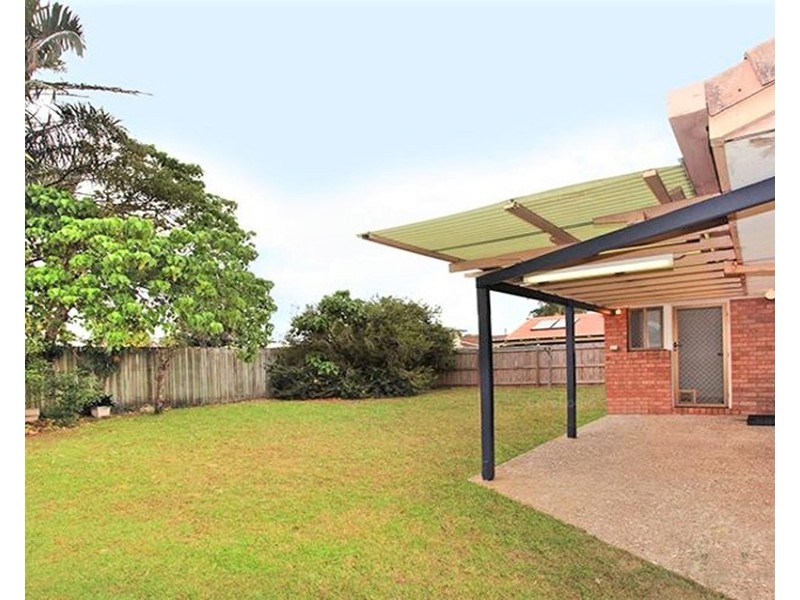 47 Lapoinya Crescent, Warana QLD 4575