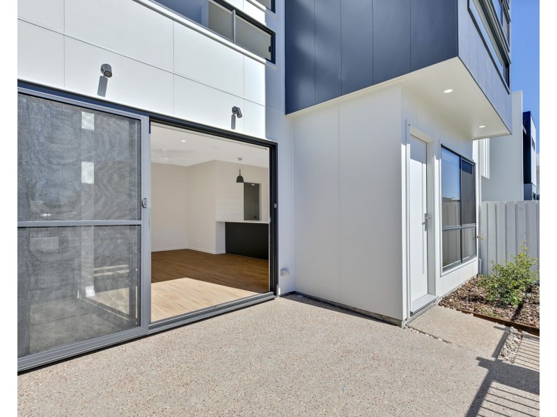 67 Bedarra Circuit, Maroochydore QLD 4558