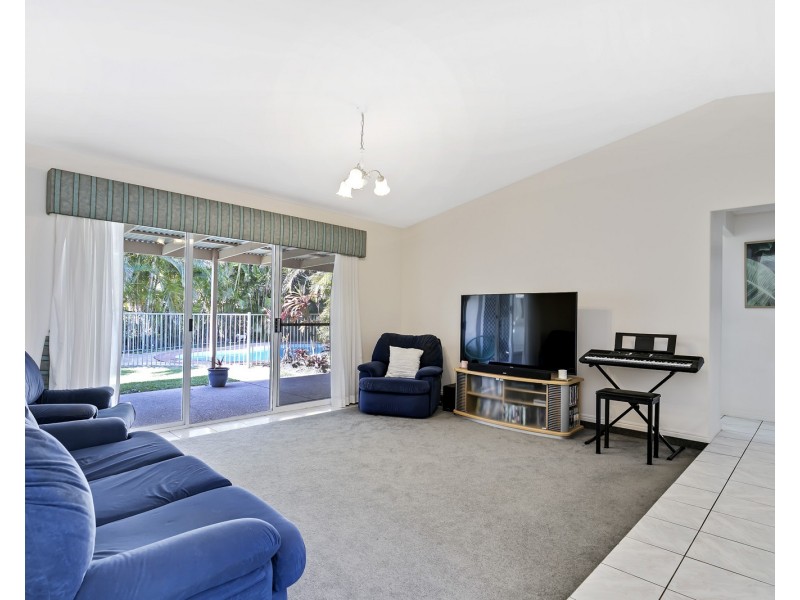 11 Meisner Court, Mountain Creek QLD 4557