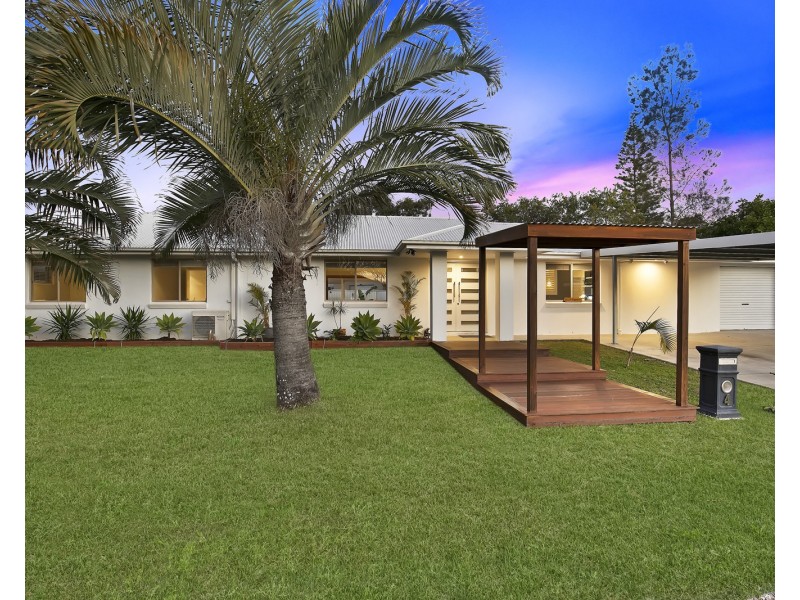 4 Karloo Court, Mountain Creek QLD 4557