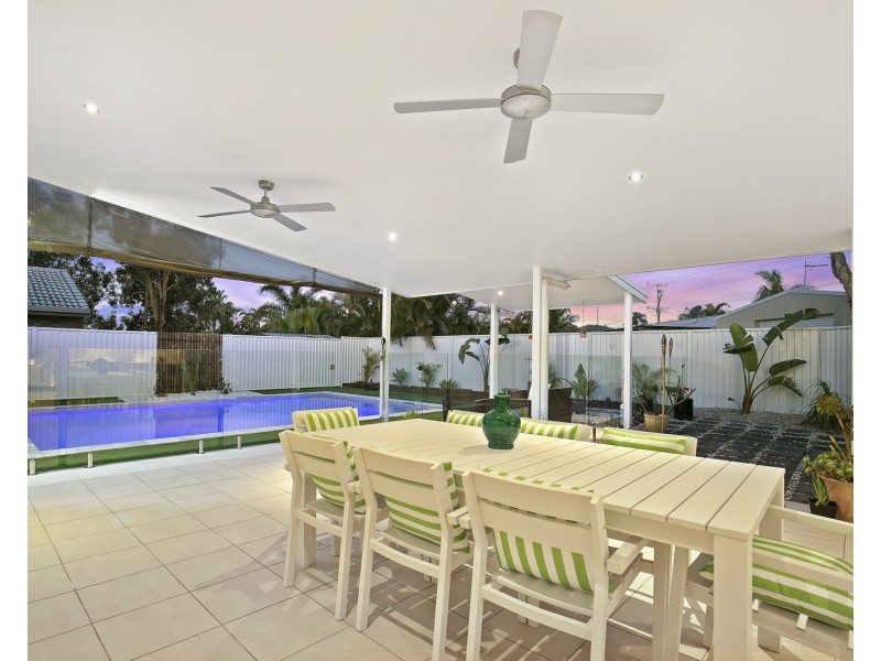 4 Karloo Court, Mountain Creek QLD 4557