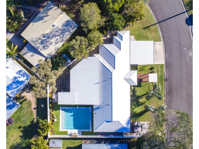 4 Karloo Court, Mountain Creek QLD 4557