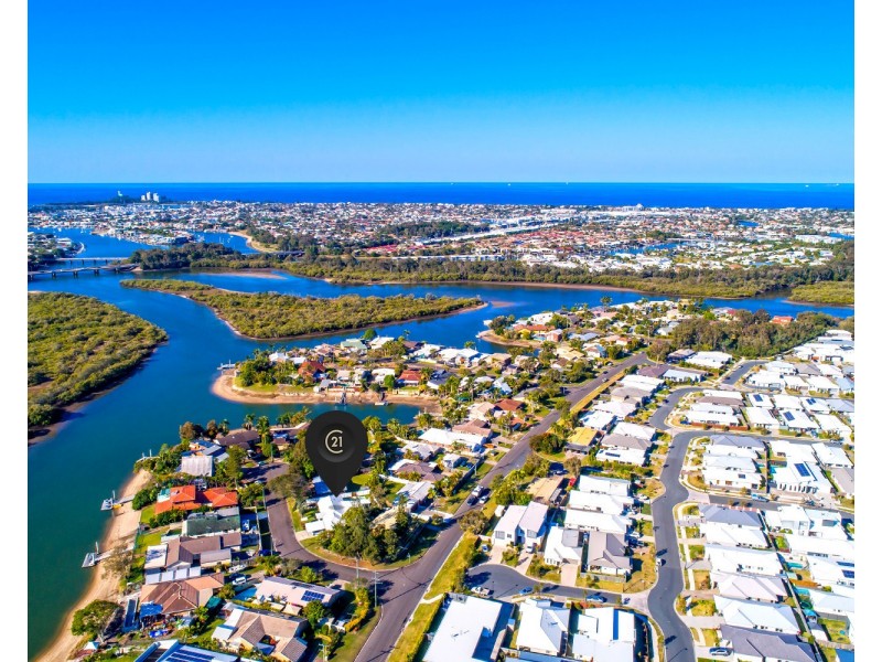 4 Karloo Court, Mountain Creek QLD 4557