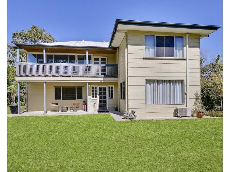 22 Bowen Road, Glass House Mountains QLD 4518