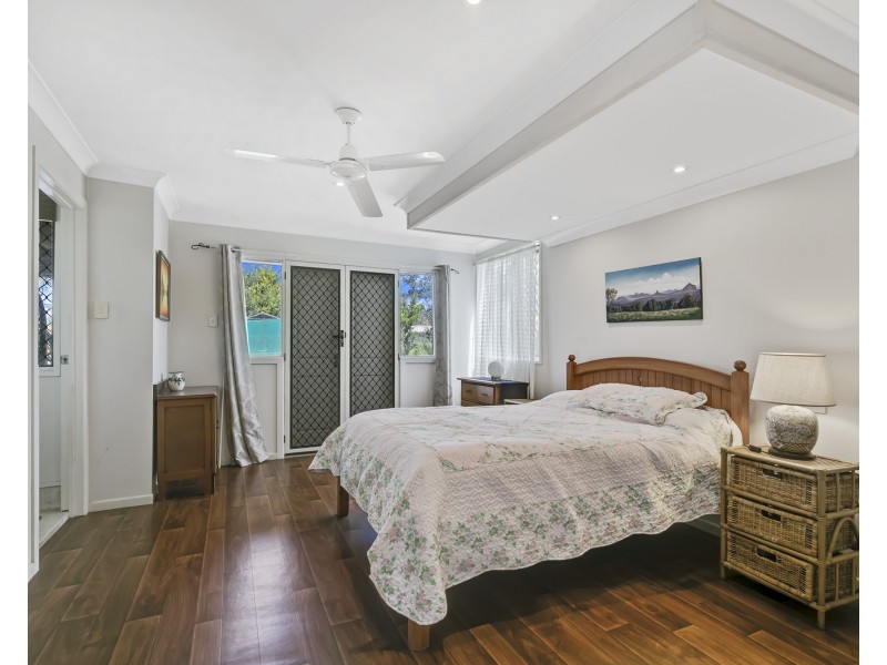 22 Bowen Road, Glass House Mountains QLD 4518