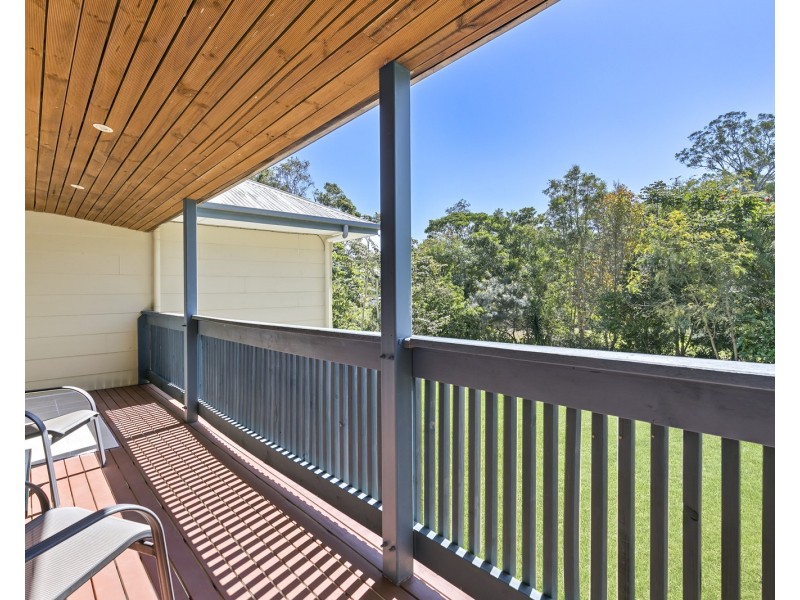 22 Bowen Road, Glass House Mountains QLD 4518