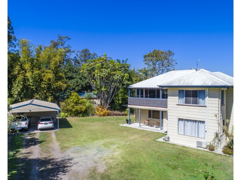 22 Bowen Road, Glass House Mountains QLD 4518