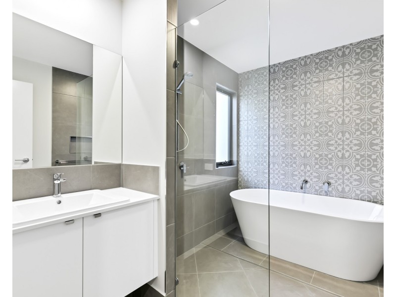 15 Pavilions Lane, Maroochydore QLD 4558