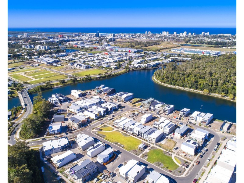 15 Pavilions Lane, Maroochydore QLD 4558