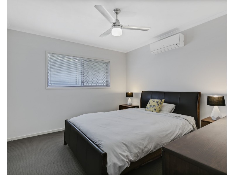 30  Bribie Place, Mountain Creek QLD 4557