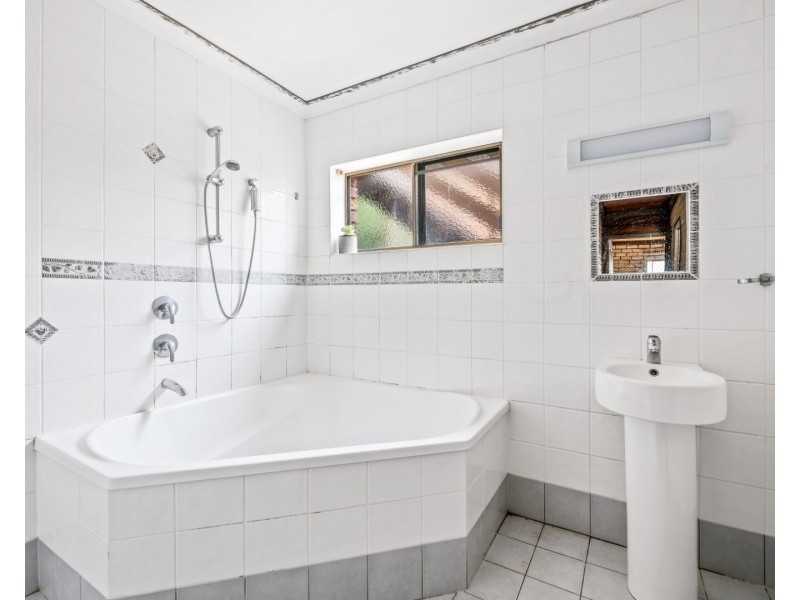 3/8 Wirraway Street, Maroochydore QLD 4558