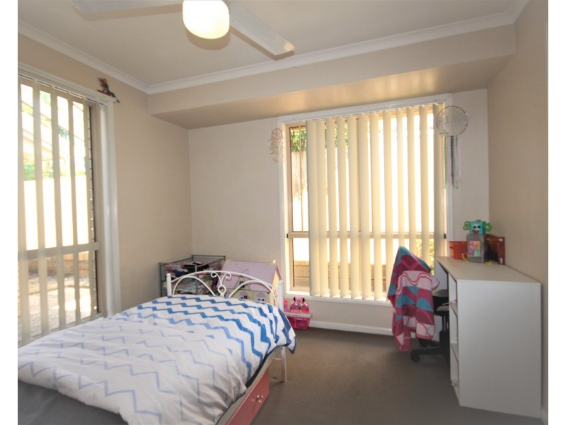 12 Japonica Court, Mountain Creek QLD 4557