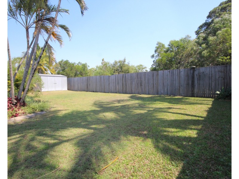 12 Japonica Court, Mountain Creek QLD 4557