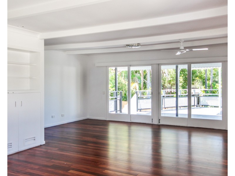 11 Dilli Court, Alexandra Headland QLD 4572