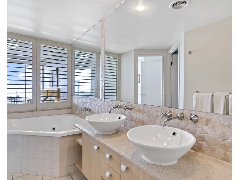 1007/14 Aerodrome Road, Maroochydore QLD 4558