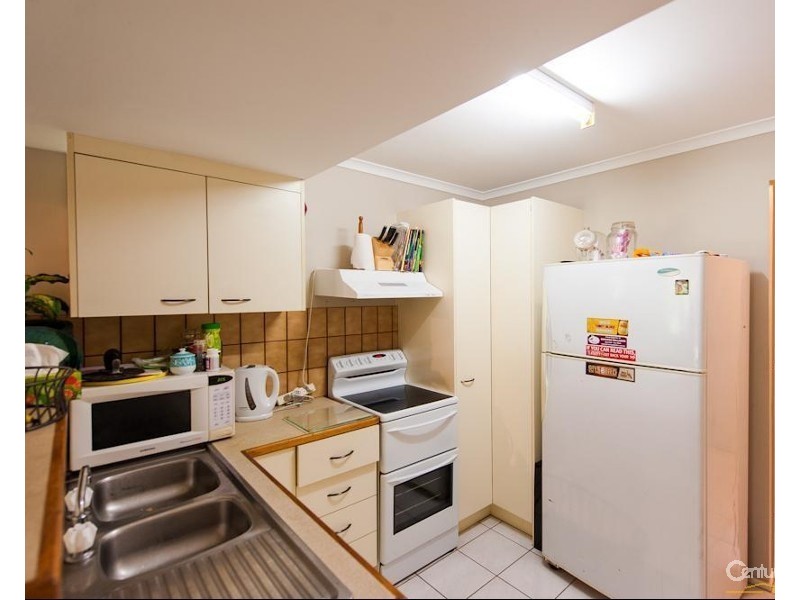 2/369 Bradman Avenue, Maroochydore QLD 4558