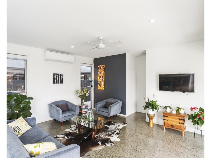 17 Pangali Circuit, Birtinya QLD 4575