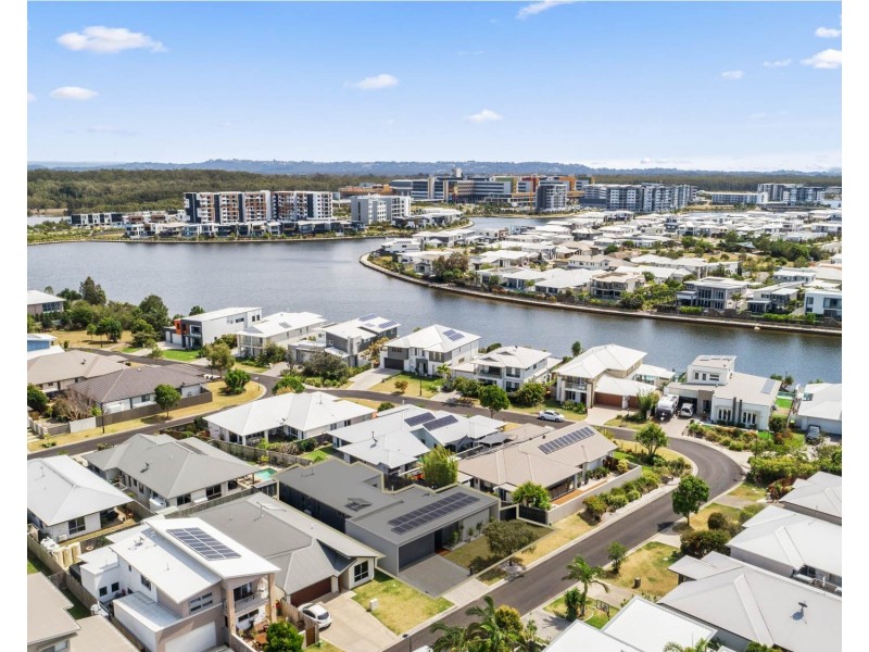 17 Pangali Circuit, Birtinya QLD 4575