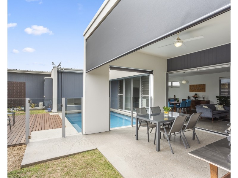 17 Pangali Circuit, Birtinya QLD 4575