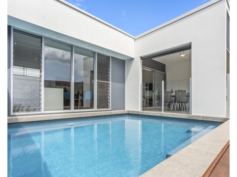 17 Pangali Circuit, Birtinya QLD 4575