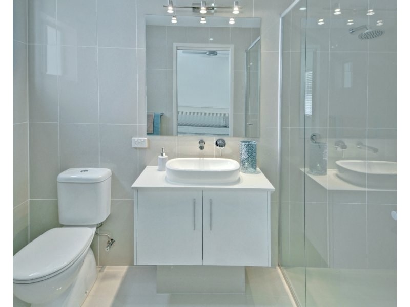 8/299-301 Bradman Avenue, Maroochydore QLD 4558