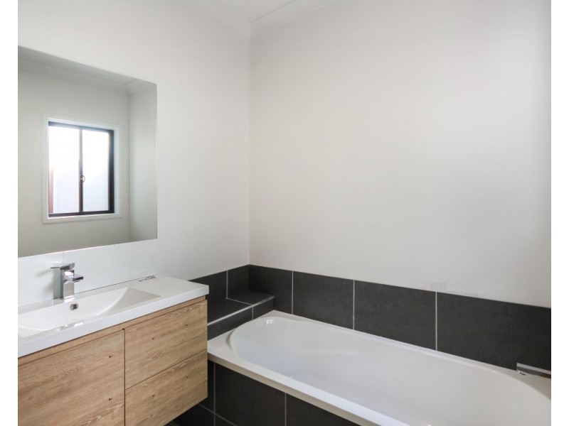 45 Tinnanbar Terrace, Maroochydore QLD 4558