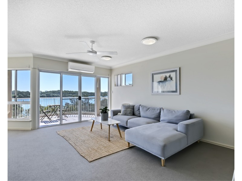 9/153 Bradman Avenue, Maroochydore QLD 4558