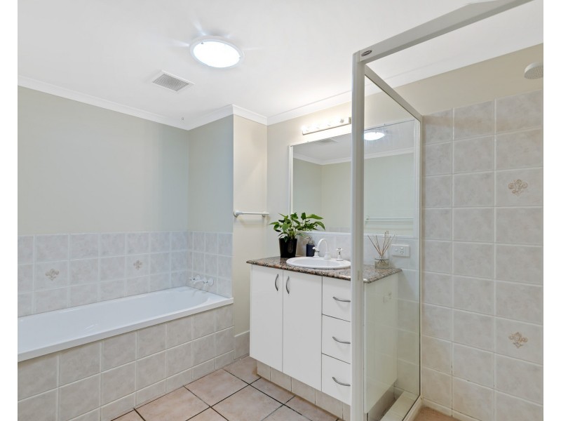 9/153 Bradman Avenue, Maroochydore QLD 4558