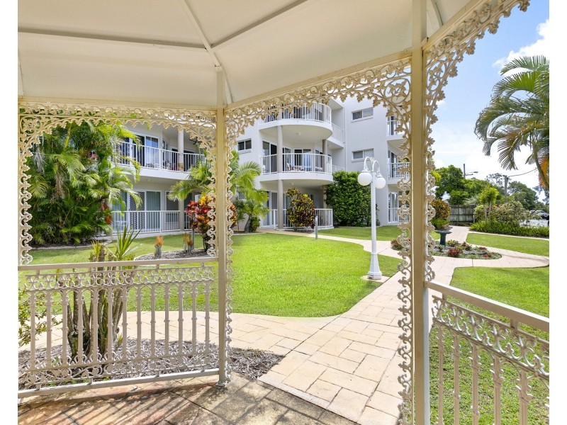 9/153 Bradman Avenue, Maroochydore QLD 4558