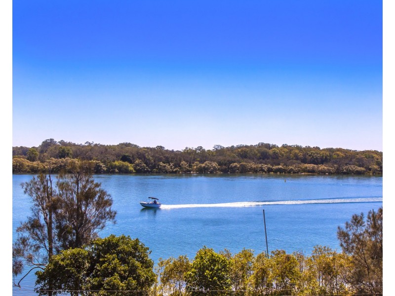 9/153 Bradman Avenue, Maroochydore QLD 4558