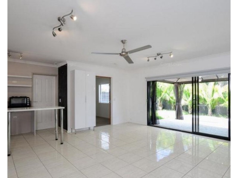 5 Norman Avenue, Maroochydore QLD 4558