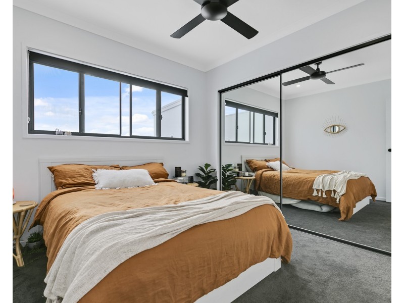 48 Parkway Terrace, Palmview QLD 4553
