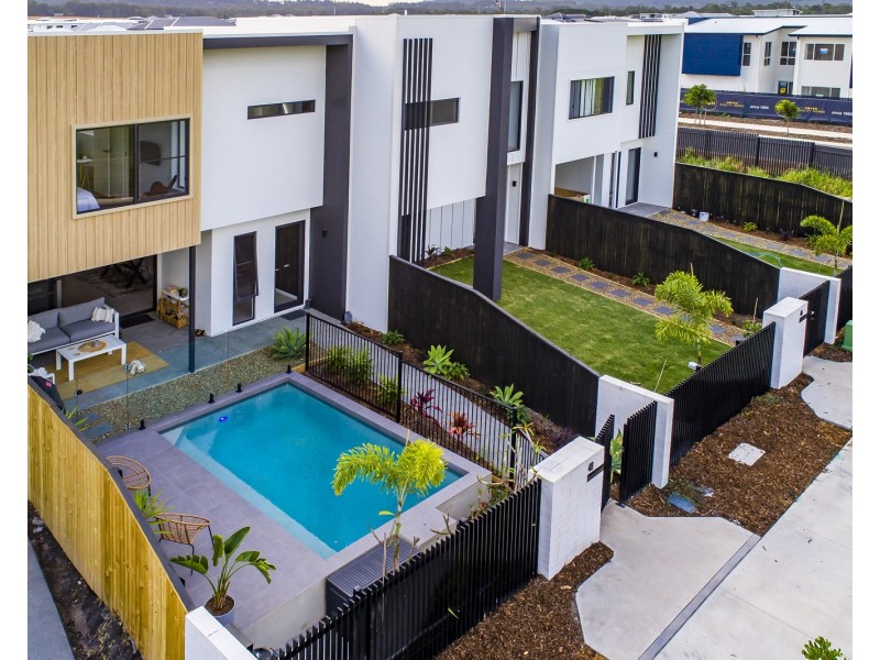48 Parkway Terrace, Palmview QLD 4553