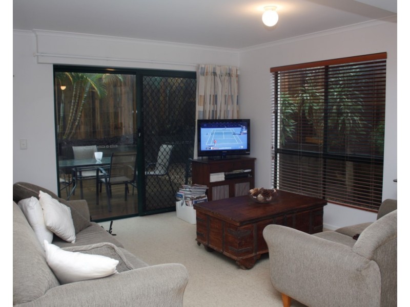 8/22 Arwen Street, Maroochydore QLD 4558