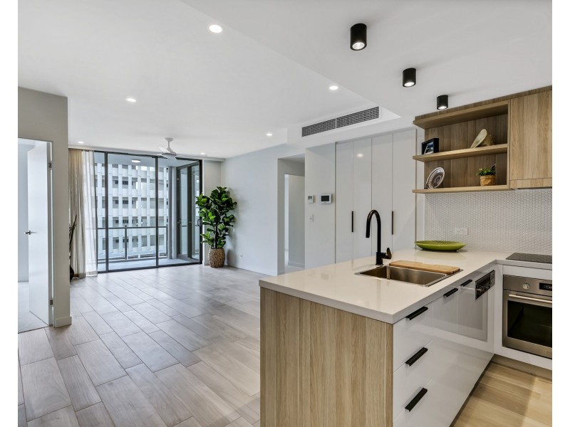 10510/51-55 The Esplanade, Maroochydore QLD 4558