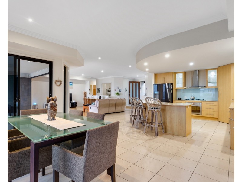 3 Ibis Court, Parrearra QLD 4575