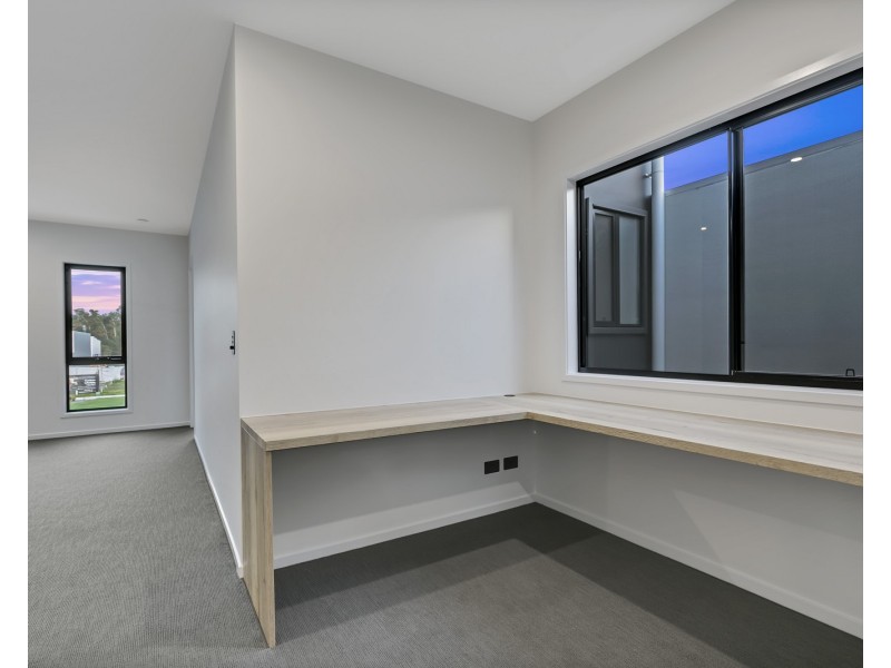 101 Bedarra Circuit, Maroochydore QLD 4558